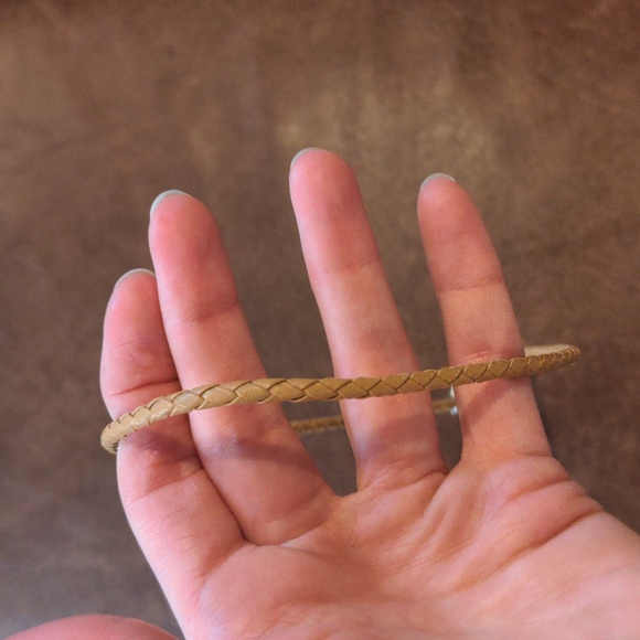 Vintage Western Bolo Necktie w/ Golden Saddle & Silvertone Stirrup Sliding Clip - Picture 5 of 9